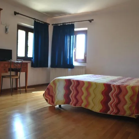 Alloggio per agriturismo Oasi Belvedere *