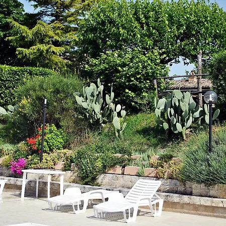 Alloggio per agriturismo Oasi Belvedere Monte San Pietrangeli